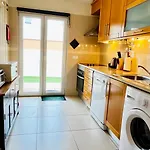 Διαμέρισμα Marta - Balcony, Patio, Pool Ferrel (Leiria)
