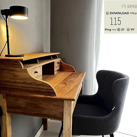 Marta - Balcony, Patio, Pool Ferrel (Leiria)